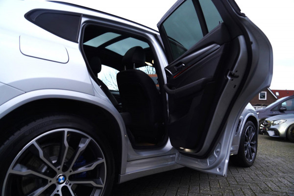 BMW X4 M40i High Executive | Panorama | 20 inch | Stoelverkoeling | Sfeerverlichting | Harman/kardon | Camera | Dealer onderhouden