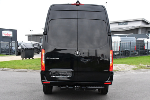 Mercedes-Benz Sprinter 317 1.9 CDI L2H2 RWD Camera, Cruise, Carplay, 3500KG Trekhaak, Mutlimedia, 170PK, Automaat, UNIEK!