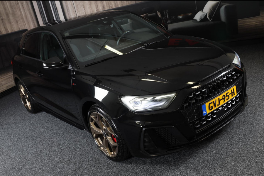 Audi A1 Sportback 40 TFSI S Line 207 PK Edition One / AUT / Navi / B & O / Camera / Dode Hoek / Sfeerverlichting / Matrix / Pdc