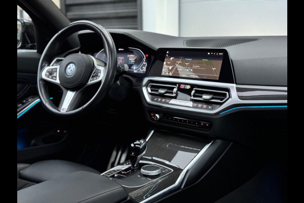 BMW 3-serie 330e xDrive Carbon/360/HUD/Pano