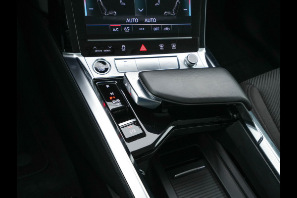 Audi e-tron Sportback 55 Quattro Business edition 95 kWh [ 3-Fase ] (INCL-BTW) *DIGI-COCKPIT | FULL-LED | MEMORY-PACK | DAB | KEYLESS | NAVI-FULLMAP | SHIFT-PADDLES | AUDI-SOUND | COMFORT-SEATS | 20''ALU*