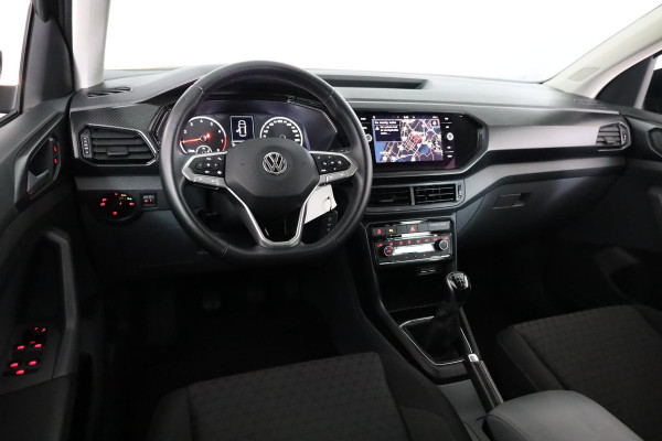 Volkswagen T-Cross 1.0 TSI Life 95 pk | Navigatie | Parkeersensoren | Adaptieve cruise control | Autom. airco | Dodehoek detectie |