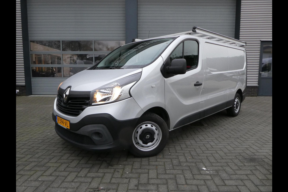 Renault Trafic 1.6 dCi T29 L2H1 airco imperiaal trekhaak 3 zits