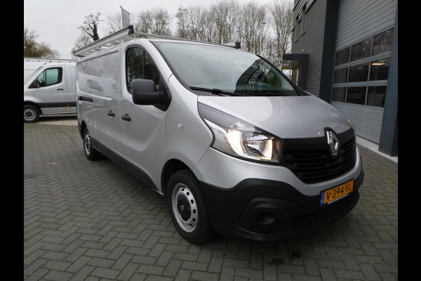 Renault Trafic 1.6 dCi T29 L2H1 airco imperiaal trekhaak 3 zits