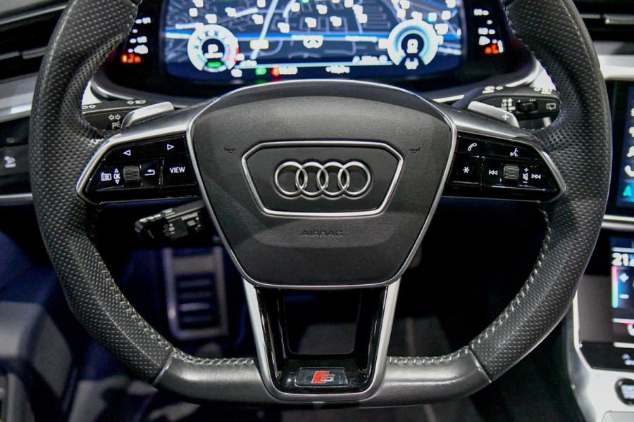 Audi A6 Avant 55 TFSI e quattro Competition 3x S-Line. Pano, Memory, ACC, Keyless, Camera, Matrix, 20'', CarPlay!