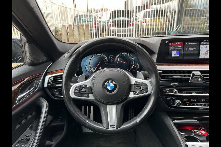 BMW 5 Serie 530i xDrive | M Sport | Vol Opties