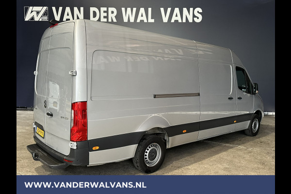 Mercedes-Benz Sprinter 317 CDI 170pk L3H2 Euro6 Airco | Trekhaak | Camera | Navigatie | Cruisecontrol Parkeersensoren, Bijrijdersbank