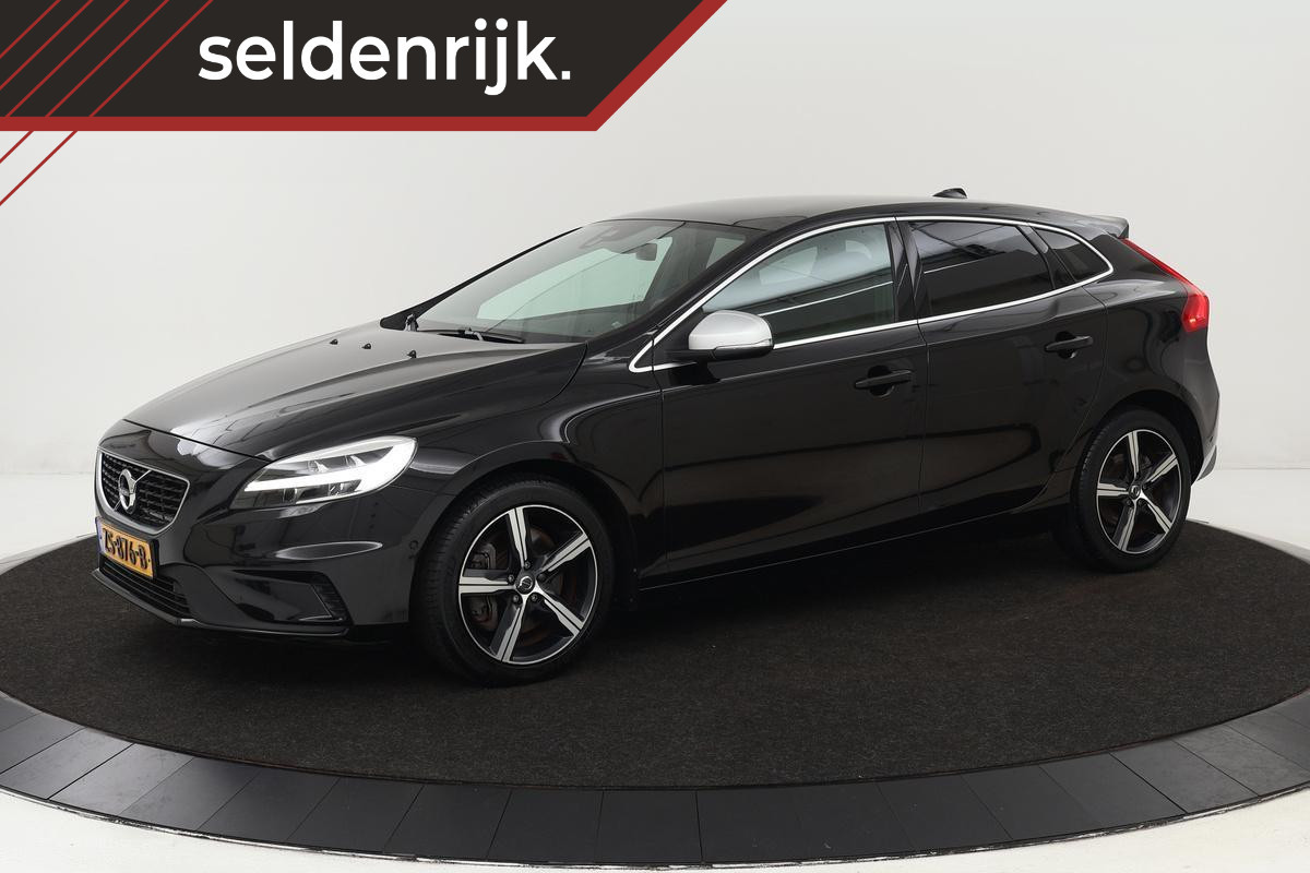 Volvo V40 1.5 T3 Polar+ Sport | Panoramadak | Harman/Kardon | Stoelverwarming | Camera | Leder/alcantara | Standkachel | Full LED | Keyless | Navigatie