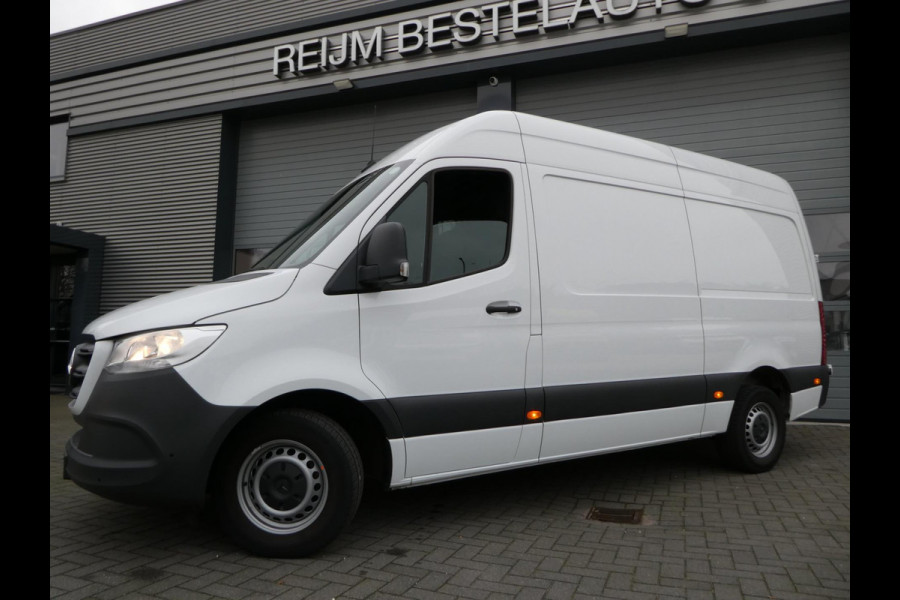 Mercedes-Benz Sprinter 317cdi L2H2 Automaat, Airco, Camera, 3-Zits, PDC, Stoelverwarming.