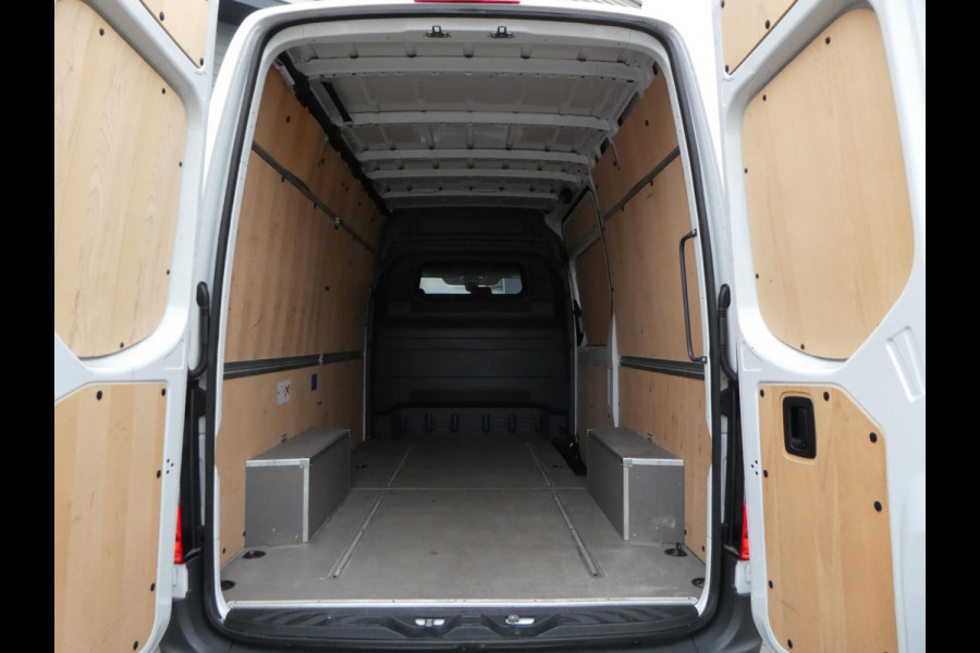 Mercedes-Benz Sprinter 317cdi L2H2 Automaat, Airco, Camera, 3-Zits, PDC, Stoelverwarming.