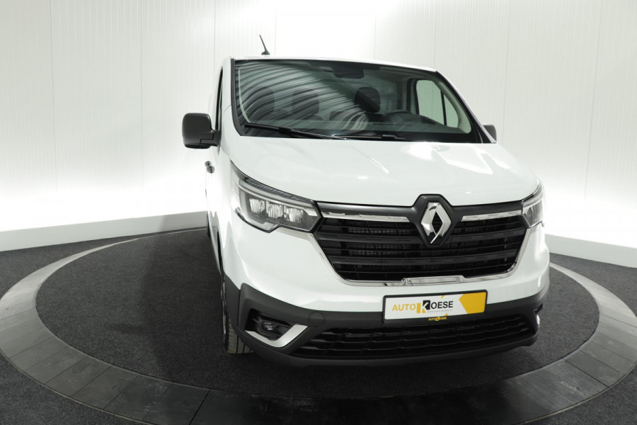 Renault Trafic 2.0 dCi 150 T30 L2H1 Comfort | Parkeersensoren | Vloerplaat | Airco | Navigatie | Apple Carplay