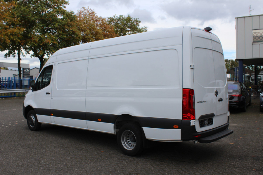 Mercedes-Benz Sprinter 519 CDI L3H2 RWD MBUX met parkeerpakket en camera, Geveerde stoel, Distronic