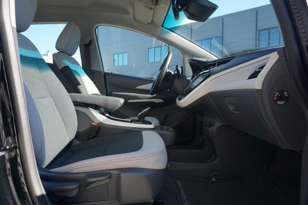 Opel Ampera-E Business 60 kWh Apple Carplay | Verwr. stoelen |