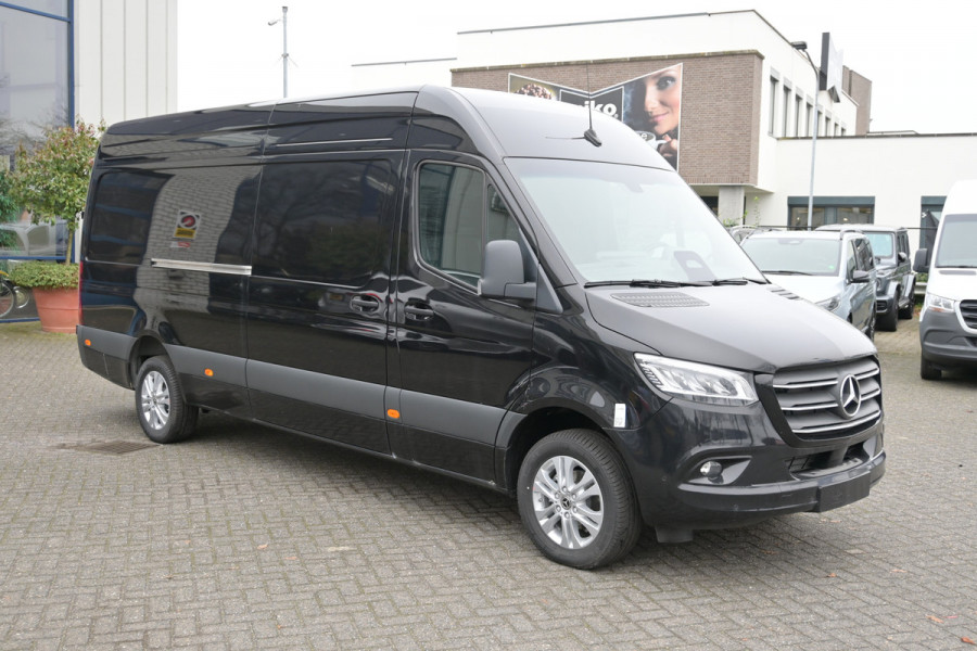 Mercedes-Benz Sprinter 317 CDI L3H2 Pro 3500 kg trekhaak, LED, Climate controle