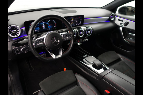 Mercedes-Benz A-Klasse 180 AMG Night Edition Aut- Panodak I Memory seats I LMV I Sfeerverlichting I Xenon Led