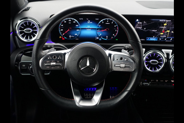 Mercedes-Benz A-Klasse 180 AMG Night Edition Aut- Panodak I Memory seats I LMV I Sfeerverlichting I Xenon Led