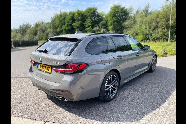 BMW 5 Serie Touring 530e Edition-Plus M Sport Panodak Laserled HUD Harman Kardon 360"Camera