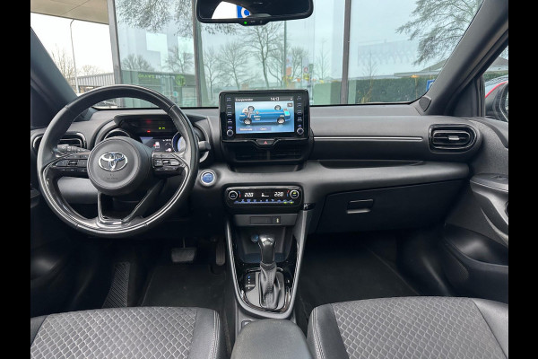 Toyota Yaris 1.5 Hybrid Dynamic - Automaat - Glasdak - Apple/Android - Camera - Climate