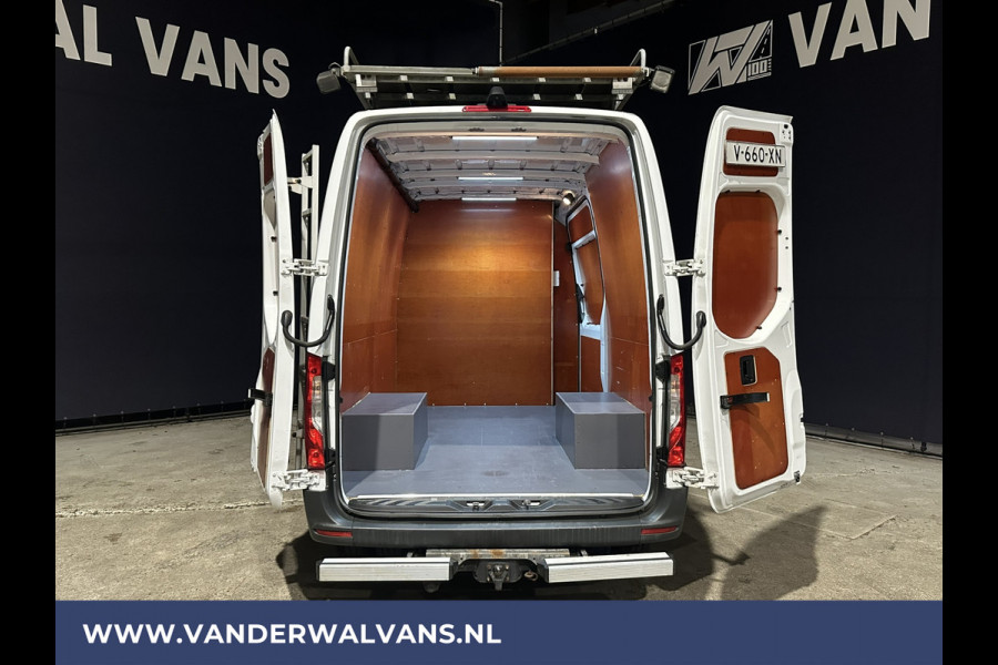 Mercedes-Benz Sprinter 516 CDI 164pk **BPM VRIJ voor de Ondernemer** L2H2 Dubbel Lucht 3500kg Trekhaak Euro6 Airco | Imperiaal Camera, Navigatie, Cruisecontrol, Trap