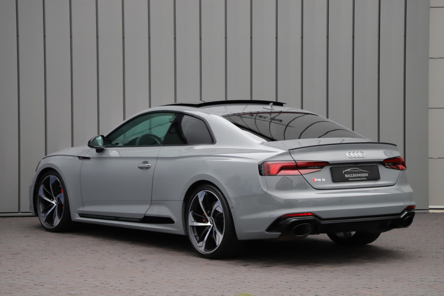 Audi RS5 2.9 TFSI Quattro | RS Dynamic | 451PK | B&O | Nardo | Pano | Carbon | Sportstoelen | Rode-sticksels | 2017.