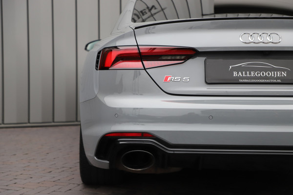 Audi RS5 2.9 TFSI Quattro | RS Dynamic | 451PK | B&O | Nardo | Pano | Carbon | Sportstoelen | Rode-sticksels | 2017.