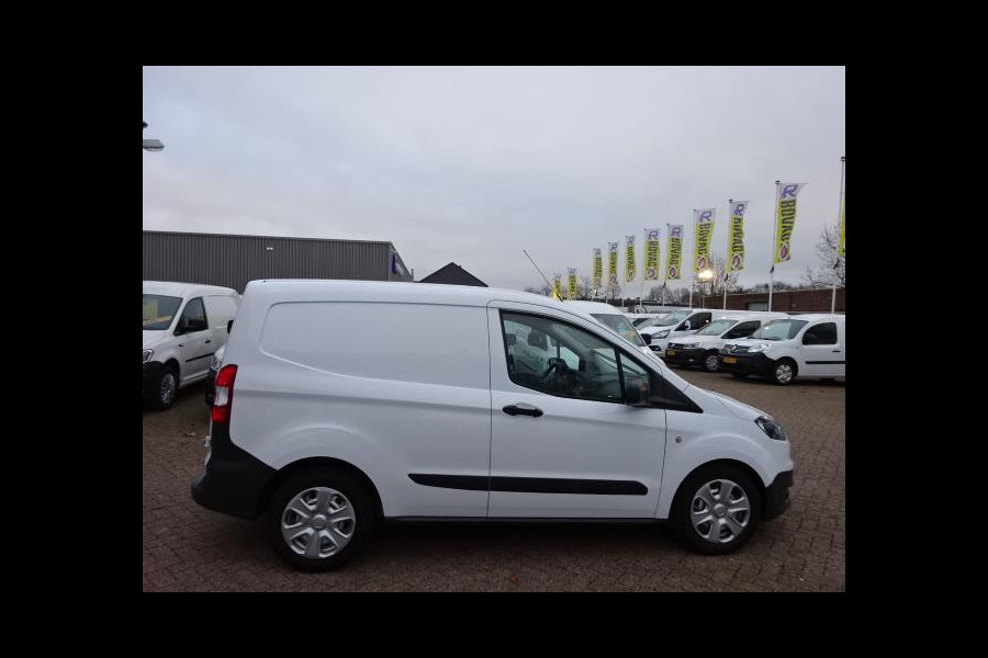 Ford Transit Courier 1.5 TDCI Trend Start&Stop AIRCO