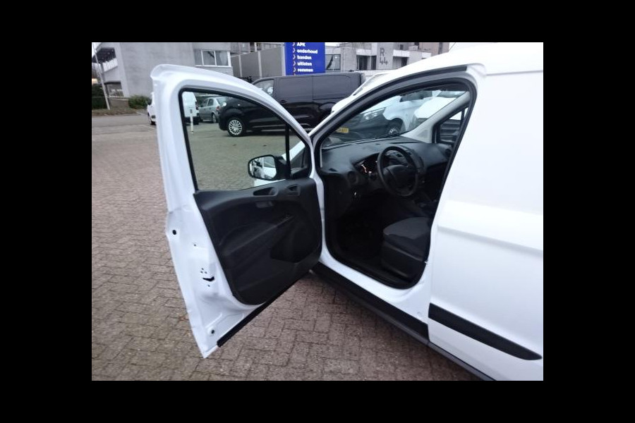 Ford Transit Courier 1.5 TDCI Trend Start&Stop AIRCO