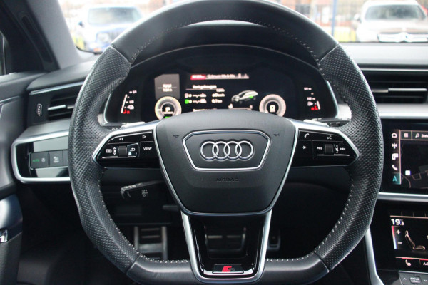 Audi A6 Avant 55 TFSI e Quattro Competition 367 PK 3x S-Line Trekhaak Keyless Camera Matrix 19''