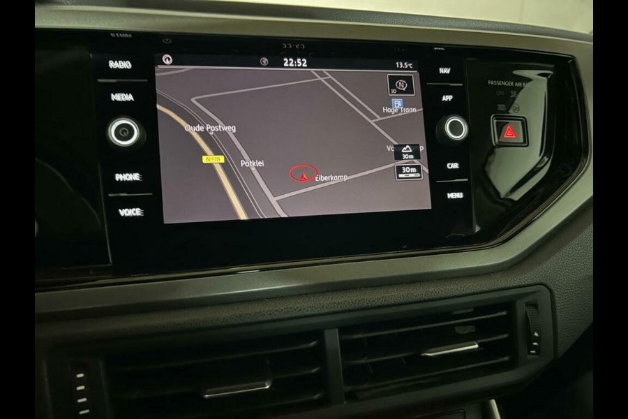 Volkswagen Polo 1.0 TSI R-Line Pano Virtual CarPlay