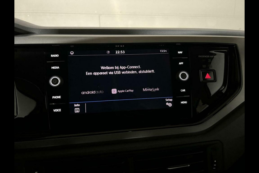 Volkswagen Polo 1.0 TSI R-Line Pano Virtual CarPlay