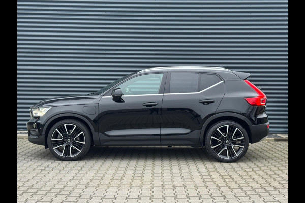 Volvo XC40 T5 Recharge Inscription Plug In Hybrid PHEV | Panodak | 21'' | Lederen Sportstoelen Verwarmd | PDC | Navigatie | DAB |