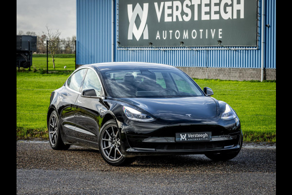 Tesla Model 3 Standard RWD Plus 60 kWh Autopilot | Panoramadak