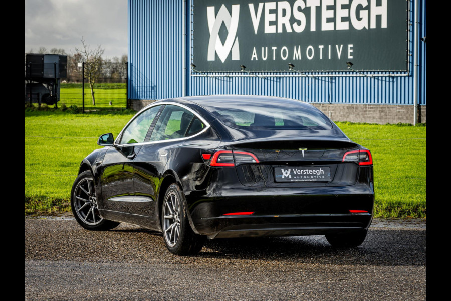 Tesla Model 3 Standard RWD Plus 60 kWh Autopilot | Panoramadak