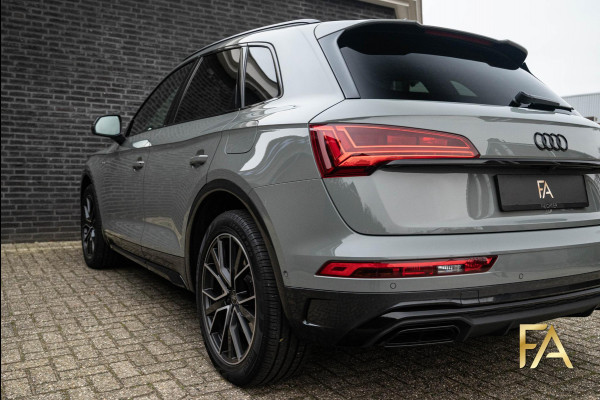 Audi Q5 50 TFSI e S edition Quantumgrey/PANO/Luchtvering/B&O