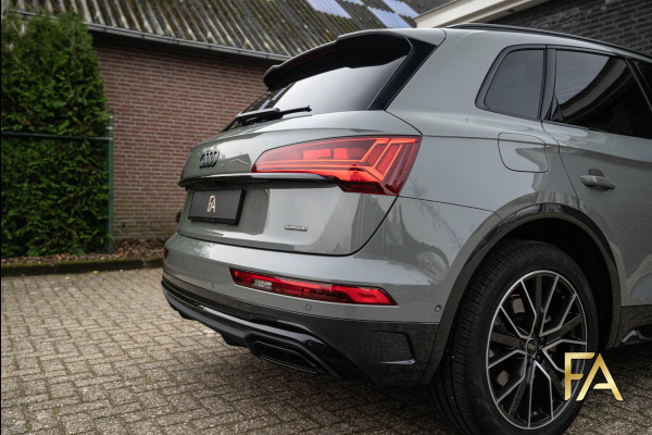 Audi Q5 50 TFSI e S edition Quantumgrey/PANO/Luchtvering/B&O