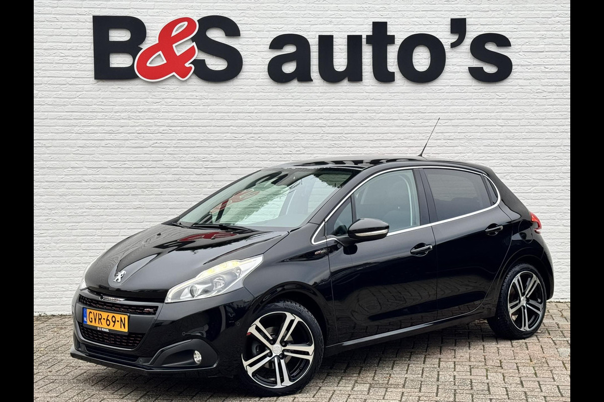 Peugeot 208 1.2 PureTech GT-line Parkeersensor plus achteruitrij camera Cruise Control Sportstoelen Apple / Android Carplay