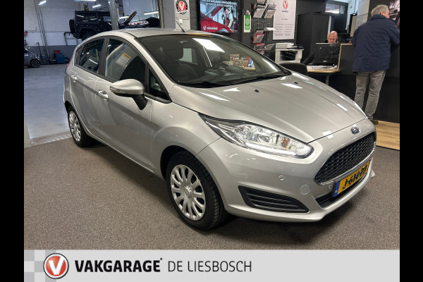 Ford Fiesta 1.0 Style Ultimate,navi,media,boeken,pdc,mf stuur