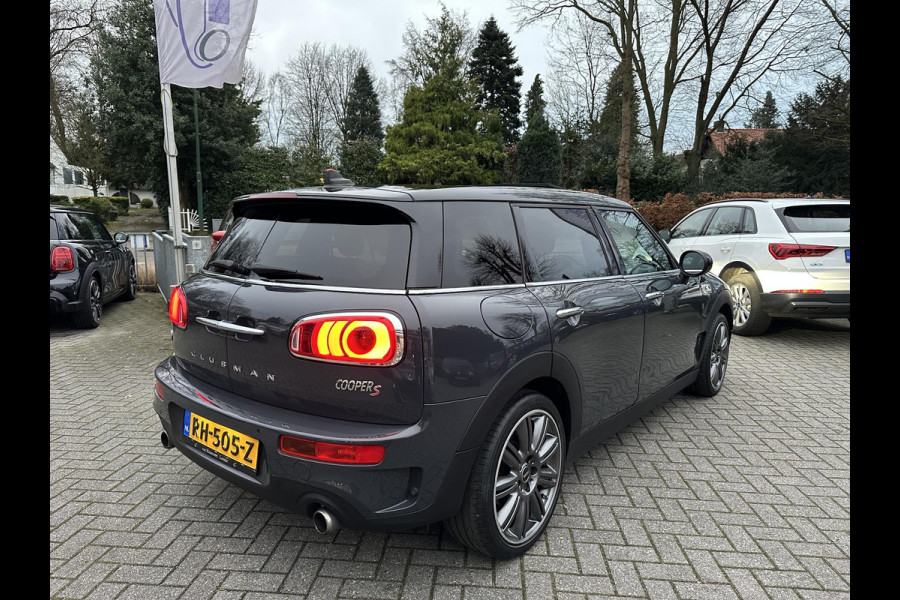 MINI Clubman 2.0 Cooper S 192PK Automaat Serious Business Navi|LED|Keyless|Panorama|Harman-Kardon