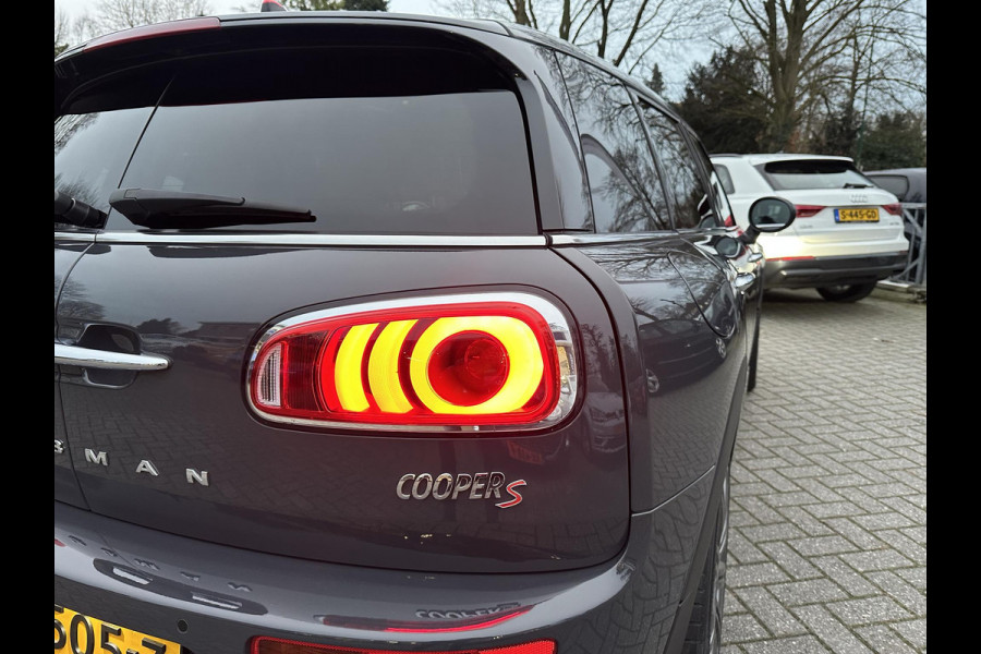 MINI Clubman 2.0 Cooper S 192PK Automaat Serious Business Navi|LED|Keyless|Panorama|Harman-Kardon