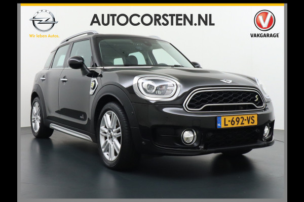 MINI Countryman AUT-6 T224pk LEER PanoDak /2xSch.-dak Connected-Services Wifi-vb. Hybrid Cooper S E ALL4 Sport-StoelenHUD Navi-pro Park-assist P Stoelverwarming Wired Comfort Access Head-up display Colour line Acoust.Active guard Voetgangersbescherm.Intelligent noodroep Performance control Mini driving modes 4x4