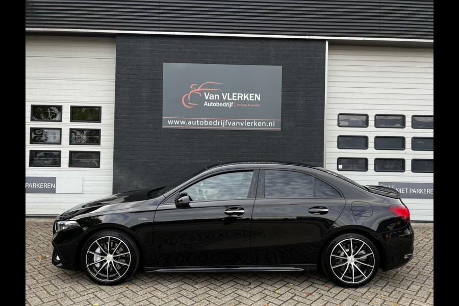 Mercedes-Benz A-Klasse AMG 35 4MATIC PANORAMADAK BOM VOL OPTIES