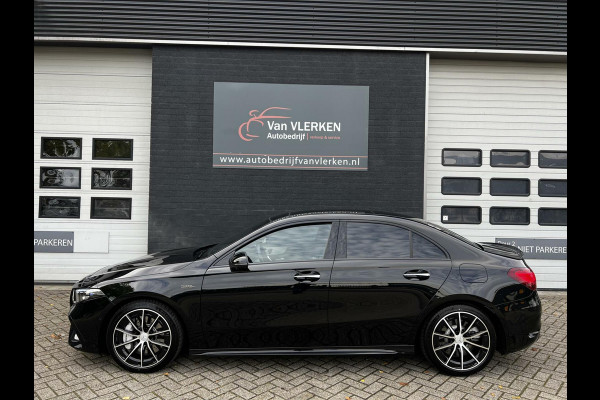 Mercedes-Benz A-Klasse AMG 35 4MATIC PANORAMADAK BOM VOL OPTIES