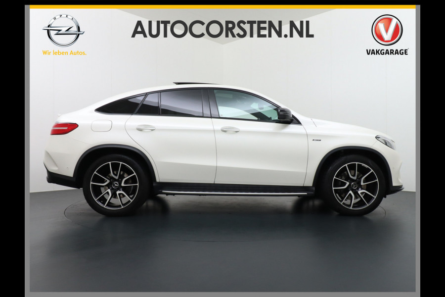 Mercedes-Benz GLE Coupé 450 AMG 4MATIC 368pk AUT-9 Leer 360-Camera (Airmatic+ADS)Luchtvering Panorama Glasdak Park-Assist PDC-a+v Elektr.-SportSt. Treeplanken Connected services A-klep automatisch Adaptief Dempers/ads Bordherkenn. Voetgangersbescherm AWD 4x4 LED-v+a Bots herkenning systeem Achteropkomend verkeer waarschuwing 123.000 nieuw!  3.500KG (!!) Trekvermogen!