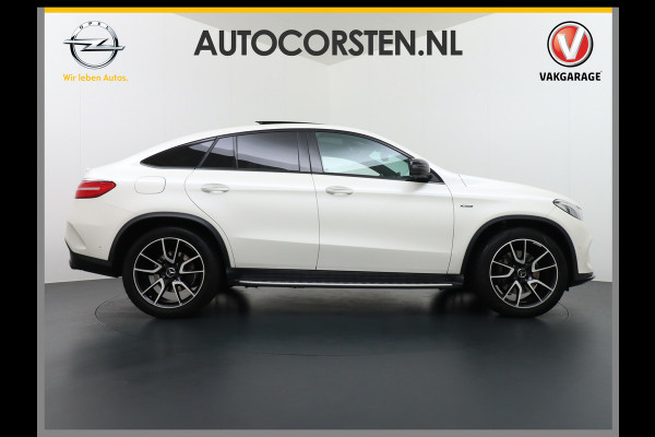 Mercedes-Benz GLE Coupé 450 AMG 4MATIC 368pk AUT-9 Leer 360-Camera (Airmatic+ADS)Luchtvering Panorama Glasdak Park-Assist PDC-a+v Elektr.-SportSt. Treeplanken Connected services A-klep automatisch Adaptief Dempers/ads Bordherkenn. Voetgangersbescherm AWD 4x4 LED-v+a Bots herkenning systeem Achteropkomend verkeer waarschuwing 123.000 nieuw!  3.500KG (!!) Trekvermogen!