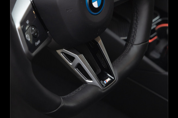 BMW 5 Serie 550e xDrive M-Sport - Onderstel Professional - Stoelventilatie - Head-up Display