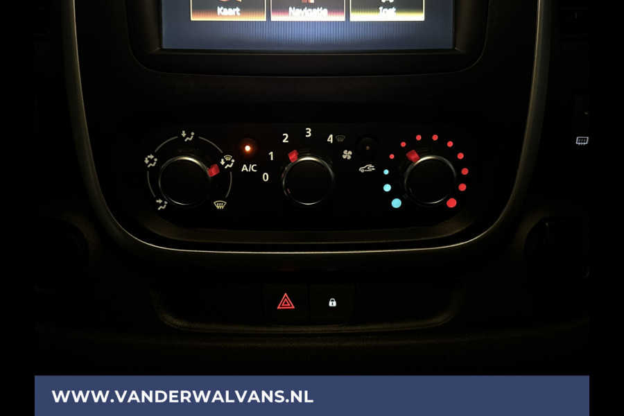 Renault Trafic 2.0 dCi 120pk L2H1 Euro6 Airco | LED | Navigatie | Imperiaal | Trekhaak | Cruisecontrol Parkeersensoren, Bijrijdersbank