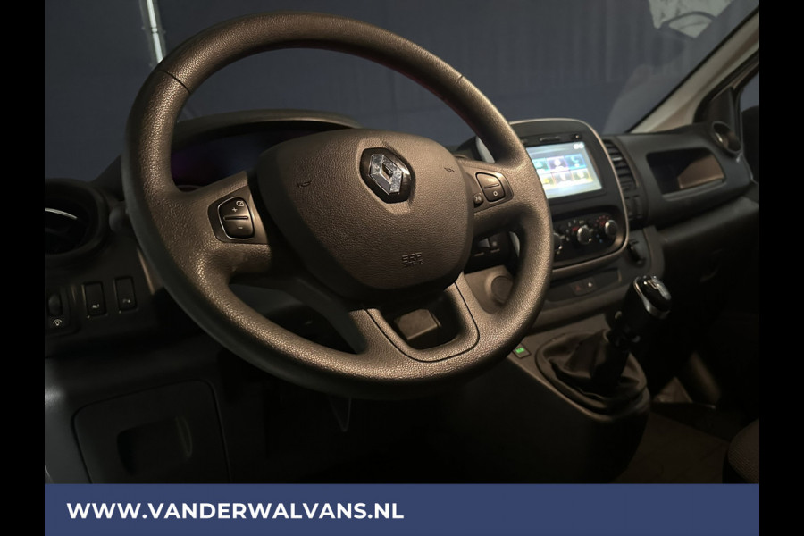 Renault Trafic 2.0 dCi 120pk L2H1 Euro6 Airco | LED | Navigatie | Imperiaal | Trekhaak | Cruisecontrol Parkeersensoren, Bijrijdersbank