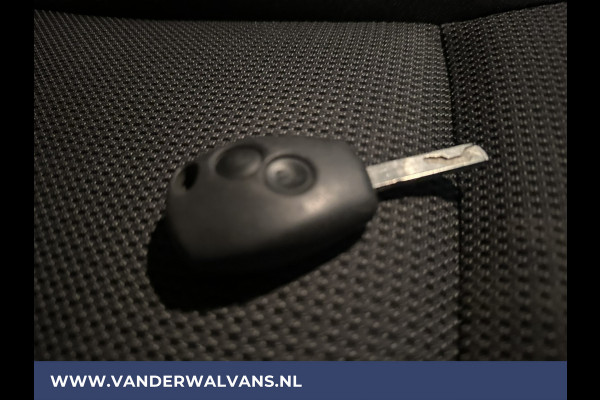 Renault Trafic 2.0 dCi 120pk L2H1 Euro6 Airco | LED | Navigatie | Imperiaal | Trekhaak | Cruisecontrol Parkeersensoren, Bijrijdersbank