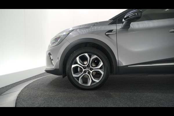 Renault Captur Mild Hybrid 140 EDC Techno | 360 Camera | 9.3 Inch Grootscherm | Stoelverwarming | Apple Carplay | 18 Inch Lichtmetalen Velgen