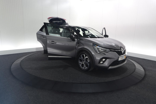 Renault Captur Mild Hybrid 140 EDC Techno | 360 Camera | 9.3 Inch Grootscherm | Stoelverwarming | Apple Carplay | 18 Inch Lichtmetalen Velgen